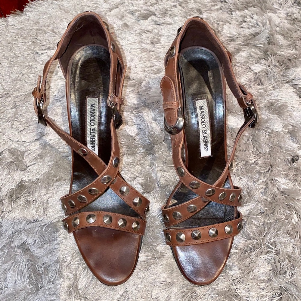Authentic Manolo Blahnik Studded Heels!